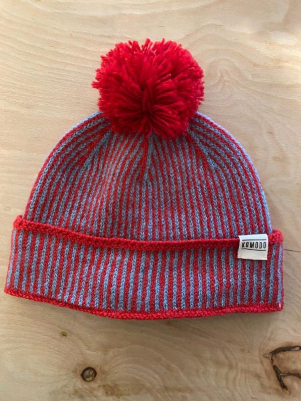 Komodo 'Nara' red stripe bobble hat