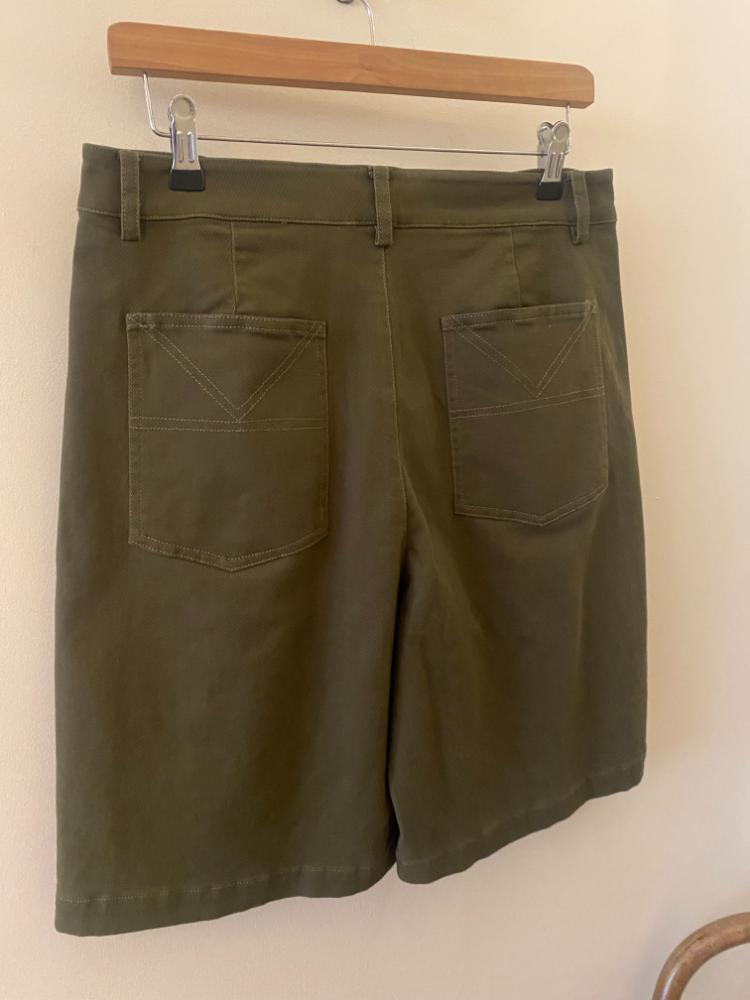 Komodo 'Jambo' Green Twill Shorts - Image 4