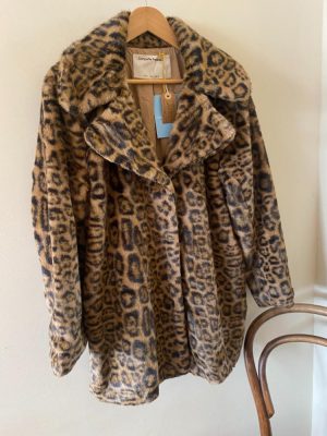 Compania Fantastica Leopard Faux Fur Coat