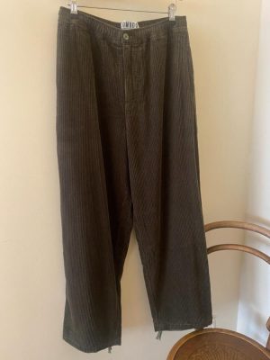 Komodo Wayne Khaki Cord Trousers